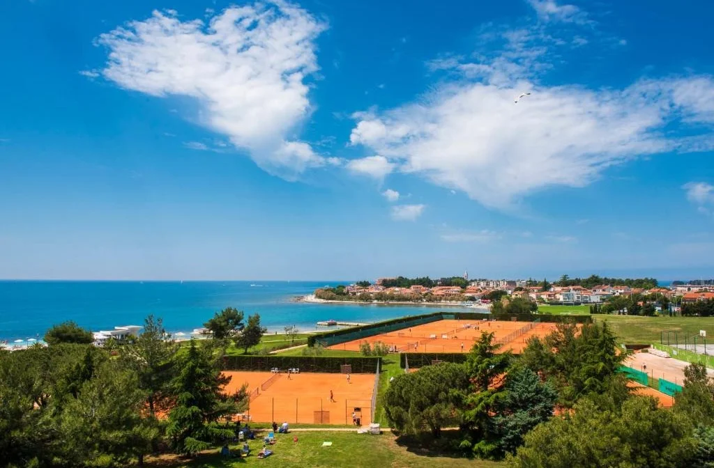 Laguna Maradiso Hotel Aminess Tennisplatz