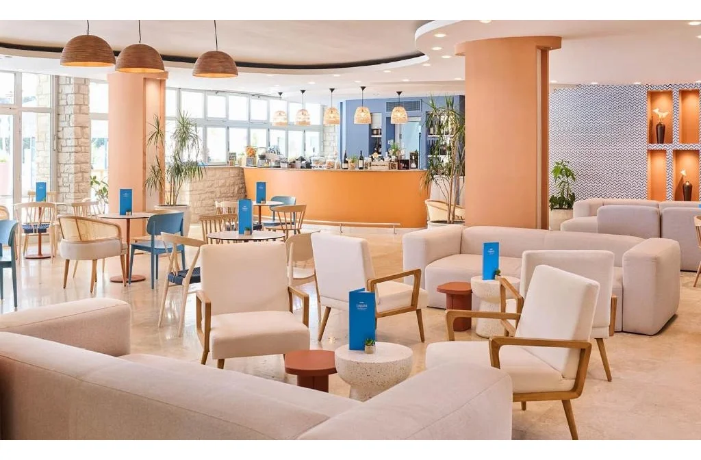 Laguna Maradiso Hotel Aminess Lobby Bar Tisch Stuhl