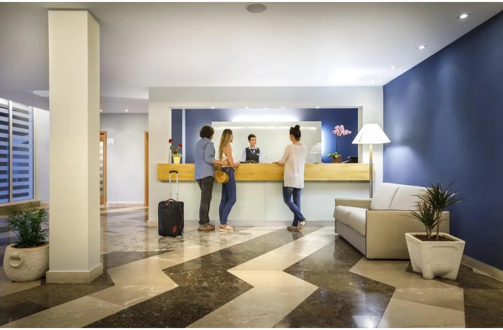 Hotel Lume Brna Rezeption