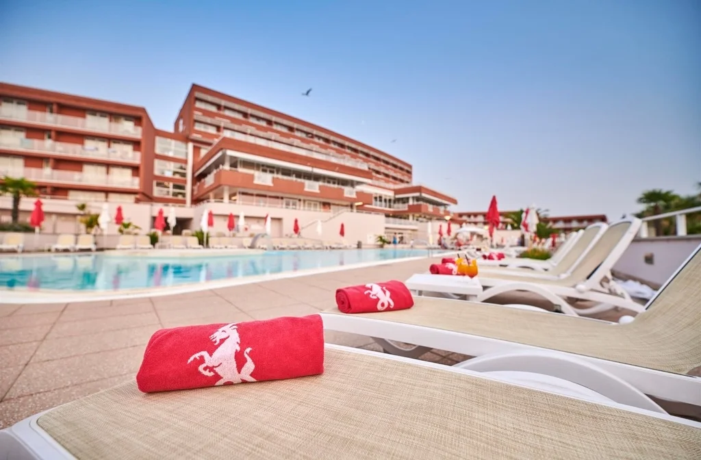 Istrien Porec Hotel Albatros Plava Laguna Pool