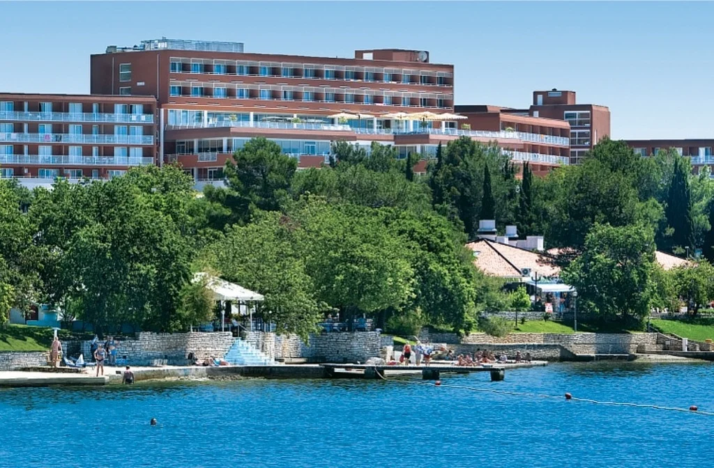 Istrien Porec Hotel Albatros Plava Laguna Aussenansicht