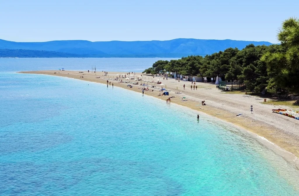 Kroatien Dalmatien Insel Brac Bol Goldenes Horn Beach Seitlich