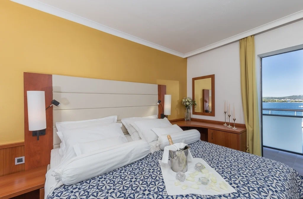 Norddalmatien Biograd Na Moru Hotel Ilirija Zimmer