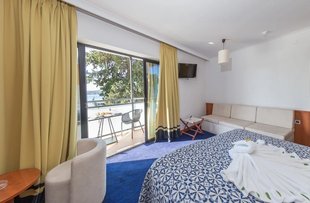 Norddalmatien Biograd Na Moru Hotel Ilirija Zimmer