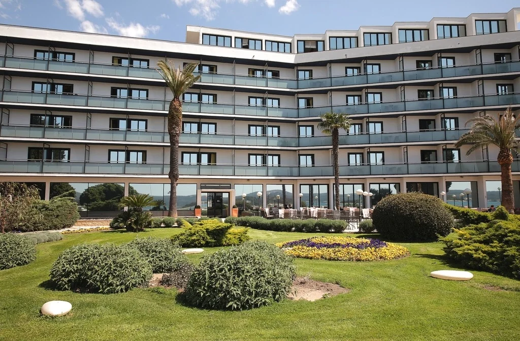 Norddalmatien Biograd Na Moru Hotel Ilirija Aussen