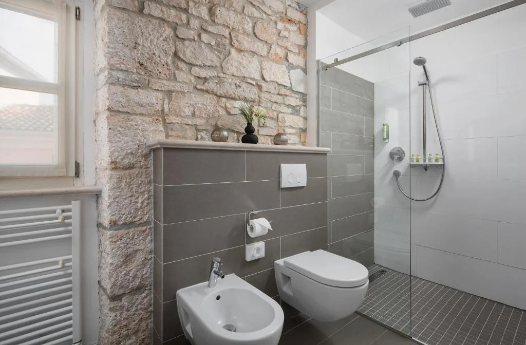 Hotel La Grisa Bale Doppelzimmer Standard Badezimmer