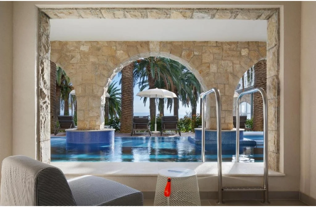 Bluesun Hotel Jadran Tucepi Innenpool