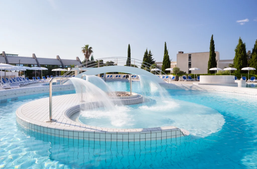 Bluesun Holiday Village Bonaca Bol Aussenpool