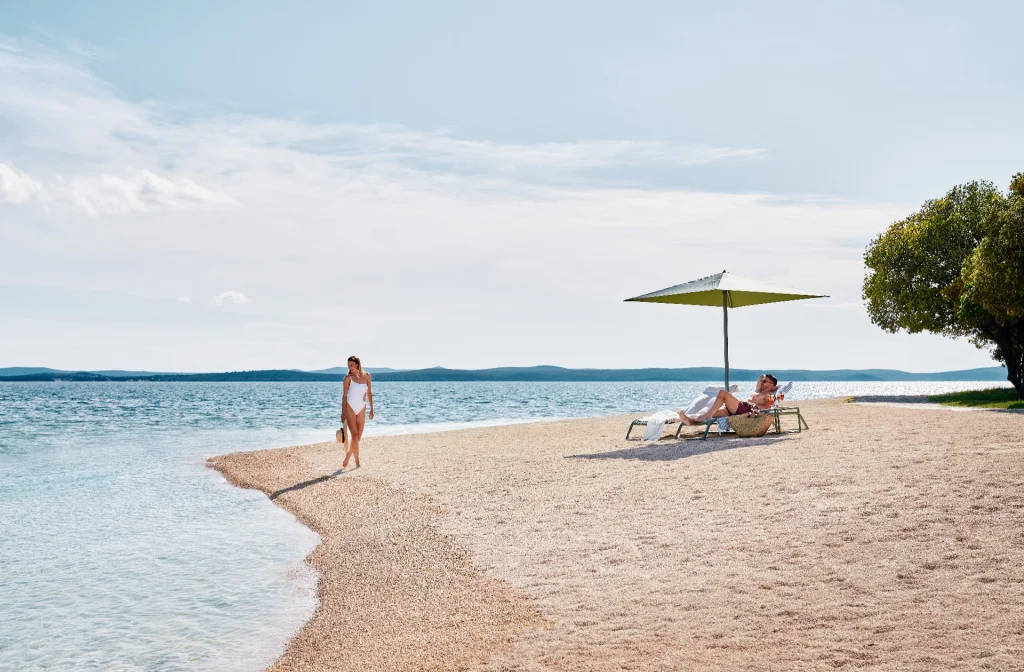 Falkensteiner Family Hotel Diadora Petrcane Strand Menschen