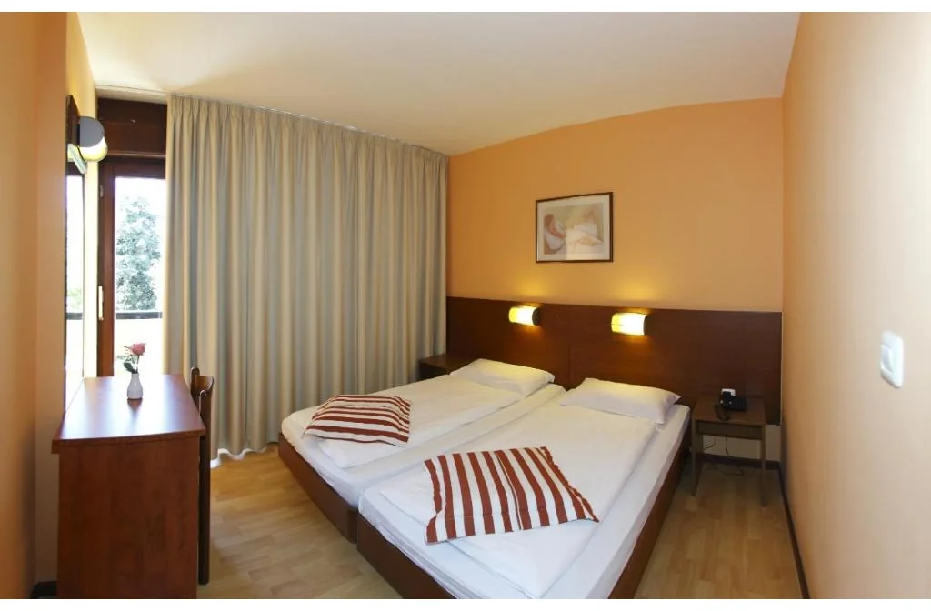 Hotel Donat Zadar Doppelzimmer Economy Bett