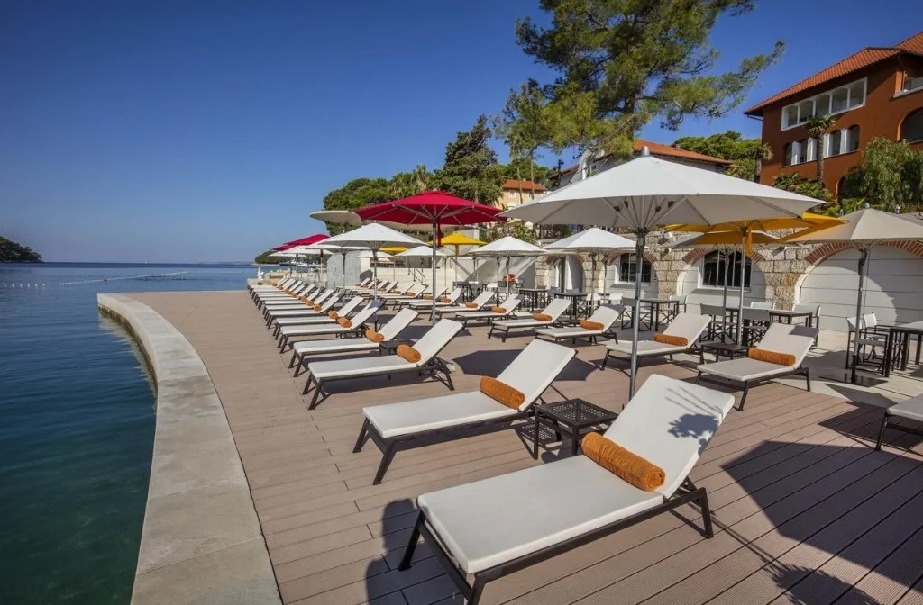 Kroatien Losinj Hotel Mali Losinj Boutique Hotel Alhambra Strand