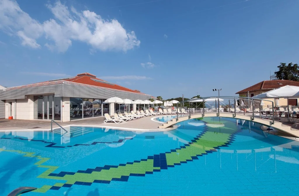 Kroatien Ferienanlage Vrsar Istrien Appartements Belvedere Pool
